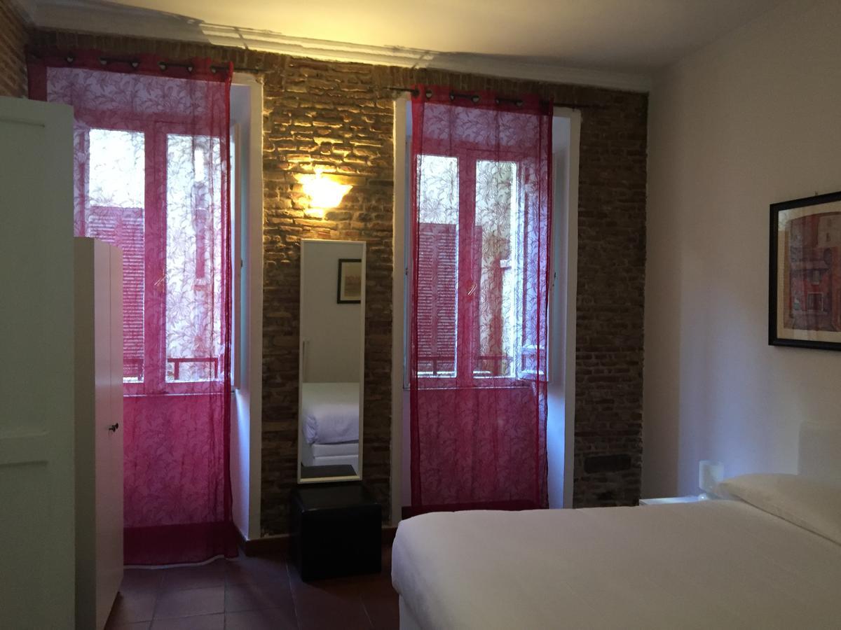 Domus Coronari Rome Extérieur photo